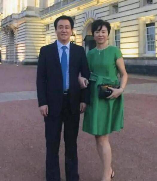 而为了完美演绎这些惊心动魄的激战场面，拉什纳和安娜进行了大量的特技训练，无论是高难度的格斗动作还是专业的射击技能，两位女演员都亲身上阵，力求最真实的呈现效果，敬业程度可见一斑